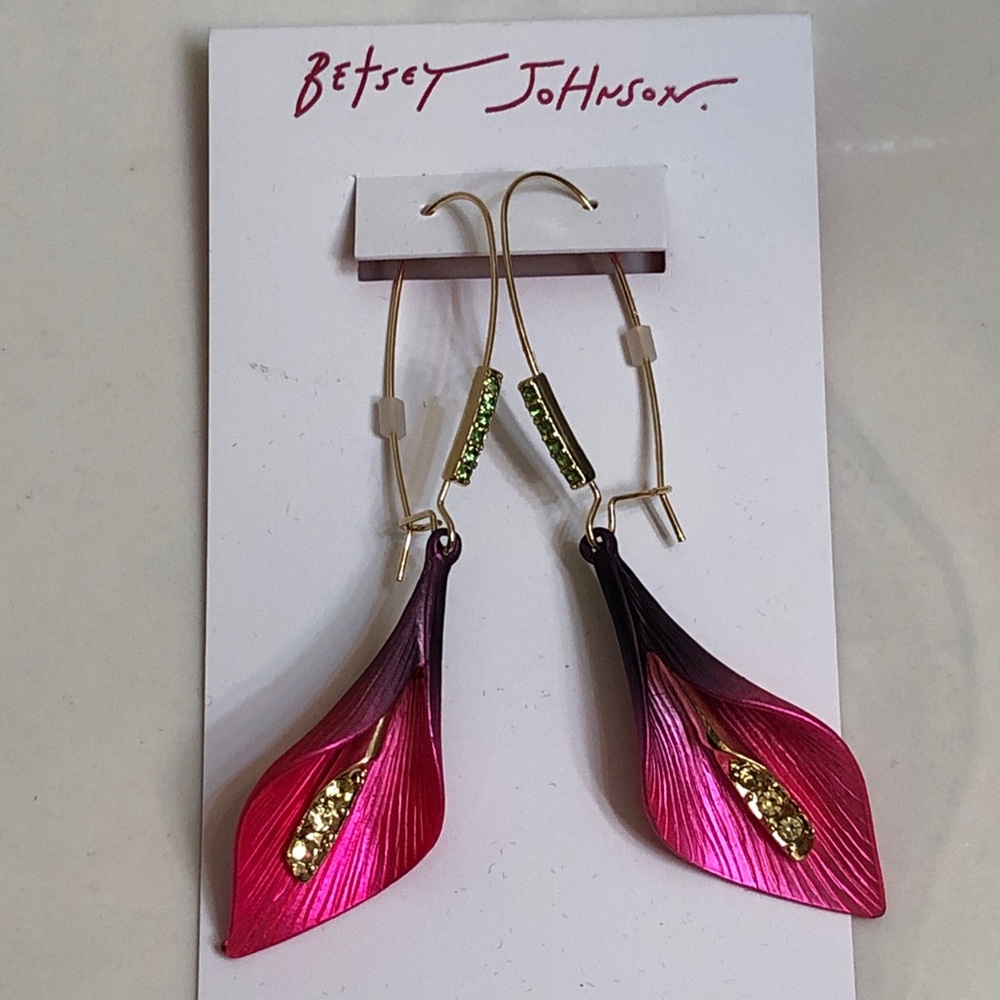 Betsey Johnson Hot Pink & Purple Ombre Calla Lily Drop Earrings Crystal NWT